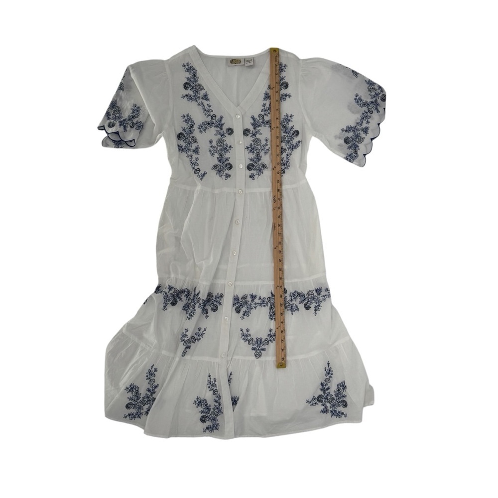 Collections Etc. 100% Cotton White Floral Embroidered Peasant Dress Medium - Picture 11 of 11